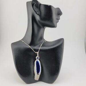 BROKEN CHINA CERAMIC PLATE PENDANT HANDMADE IN STERLING SILVER METAL